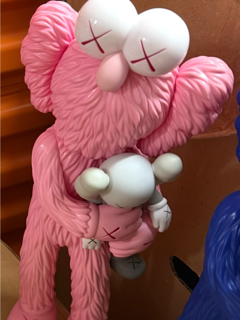 Authentic KAWS TAKE Pink BFF Companion Figure 2020 – MEDICOM TOY